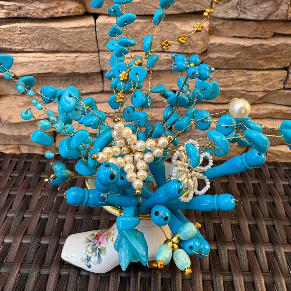 Beaded floral stems for decor - Picture 6 of 7